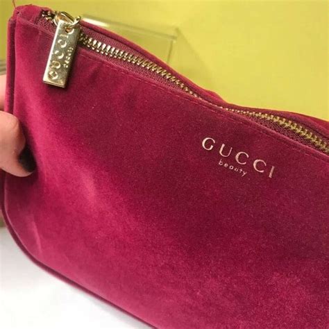 gucci velvet makeup bag